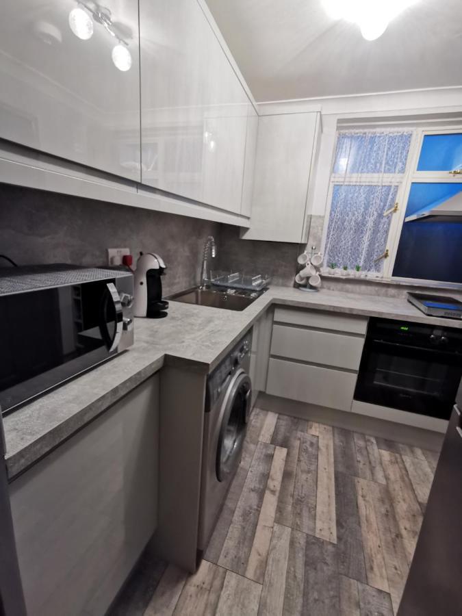 Palaz 2 - 2 Bedroom Flat Edmonton Exteriér fotografie
